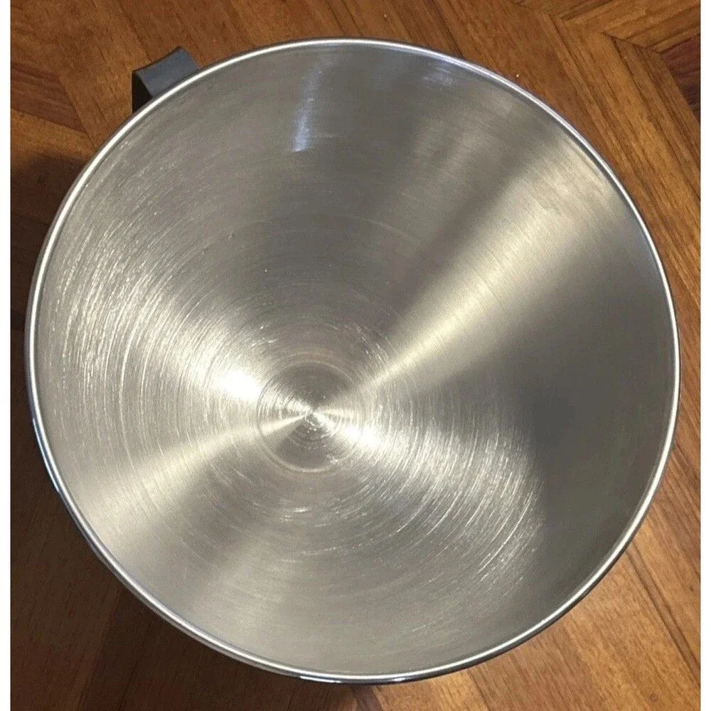 New KitchenAid K45 Mix Replacement Stainless Steel 4.5 Quart Mixing Bowl handle